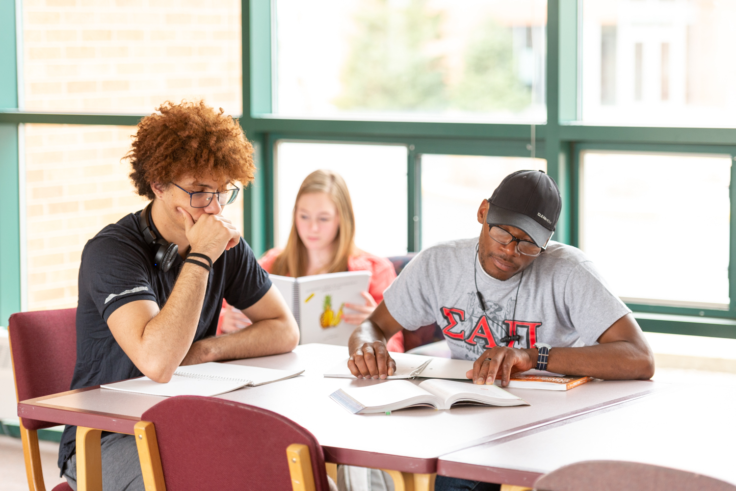 Students studying for finals Spring 2022.